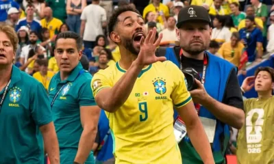 Matheus Cunha rebate provocação japonesa com gesto de penta na Copa do Mundo 2026