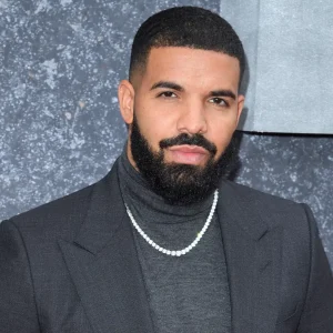 Drake aposta R$ 7,6 milhões na Argentina ser campeã da Copa do Mundo 2026; fãs temem 'maldição'