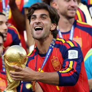 Copa 2026: Ferran Torres, autor do gol do título, faz revelação ousada sobre comemoração