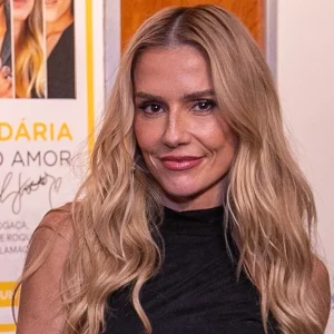 Deborah Secco revela ameaça com arma no trânsito e desfecho surpreendente