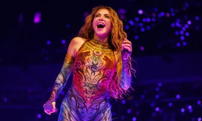 Música de Shakira e Burna Boy para Copa 2026 pode impedir recorde histórico de Sam Fender e Olivia Dean no Reino Unido