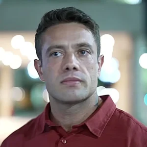 Rafael Cardoso agradece ex-esposa e ex-sogra após sair da reabilitação